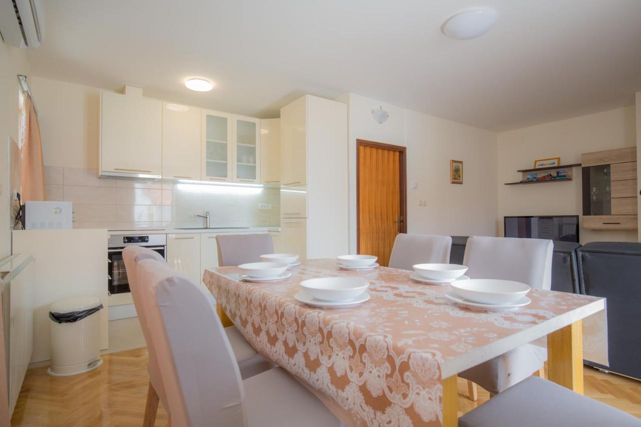 Dagulo Apartment Primosten Luaran gambar