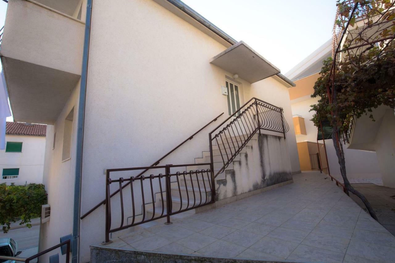 Dagulo Apartment Primosten Luaran gambar